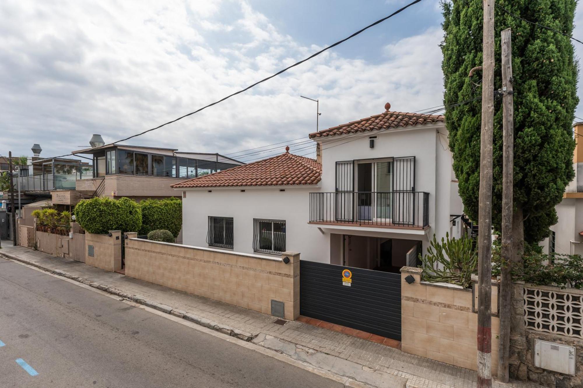 Beach Villa Cristina By Hhbcn Castelldefels Extérieur photo